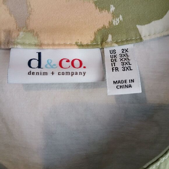 D & Co Jacket Women's 2X Lightweight Cotton Jacket, Tropical Green Floral Print - Picture 3 of 10